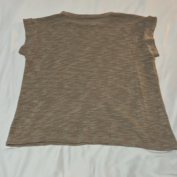GILLI Short Sleeve Lightweight Sweater - Picture 2 of 3